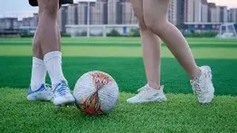 赵紫薇力挺孟子义，曝光聊天记录否认谎言